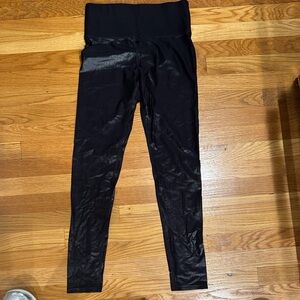 Carbon38 Glossy Black Leggings